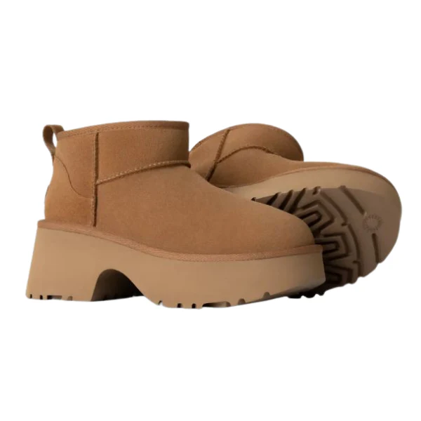BOTAS CLASSIC ULTRA MINI NEW HEIGHTS MUJER - Image 2